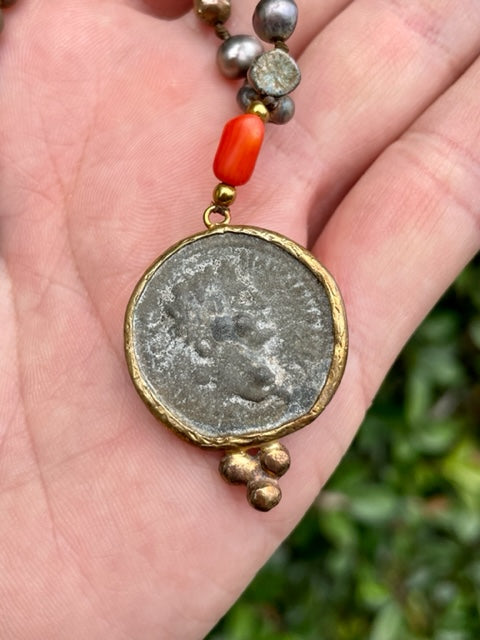 Roman Coin Necklace - Grey Pearl