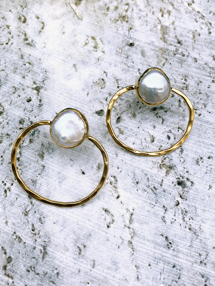 Coin Pearl Circle Earrings